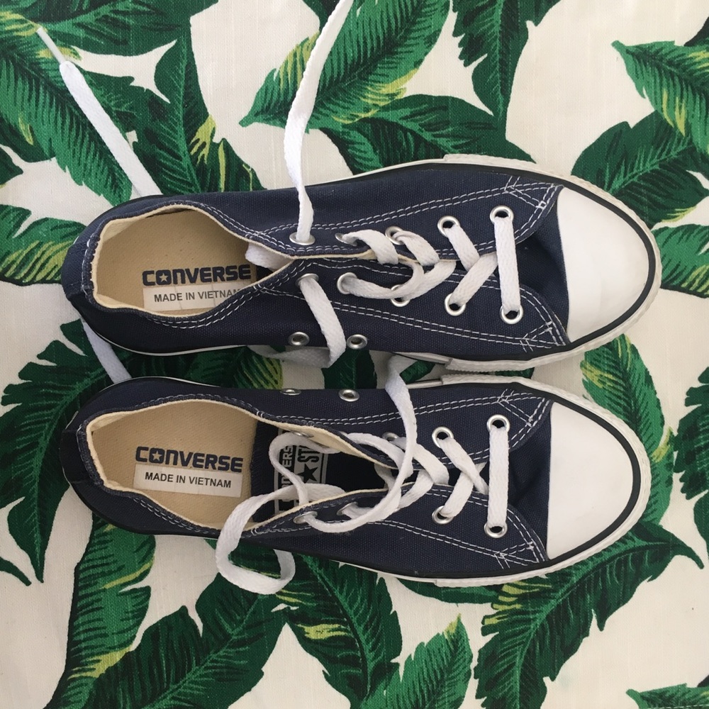 Converse Size 3 Blue